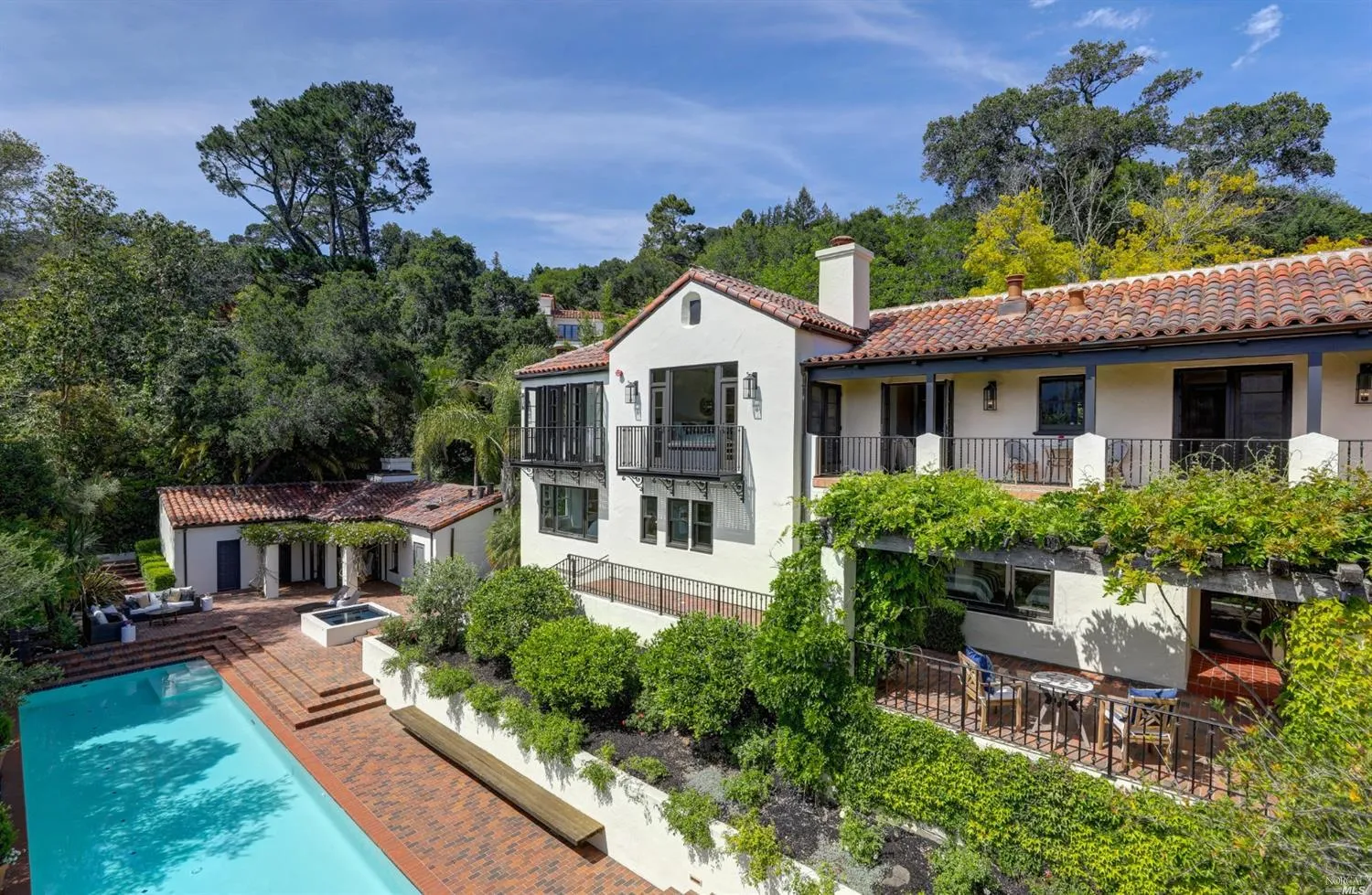 111 Hill Dr. Kentfield CA 94904