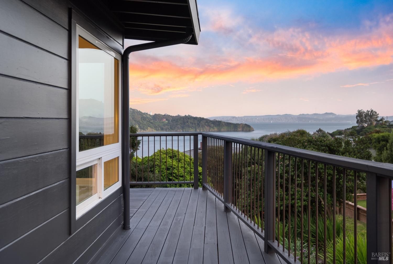 2220 Vistazo East Street, Belvedere Tiburon