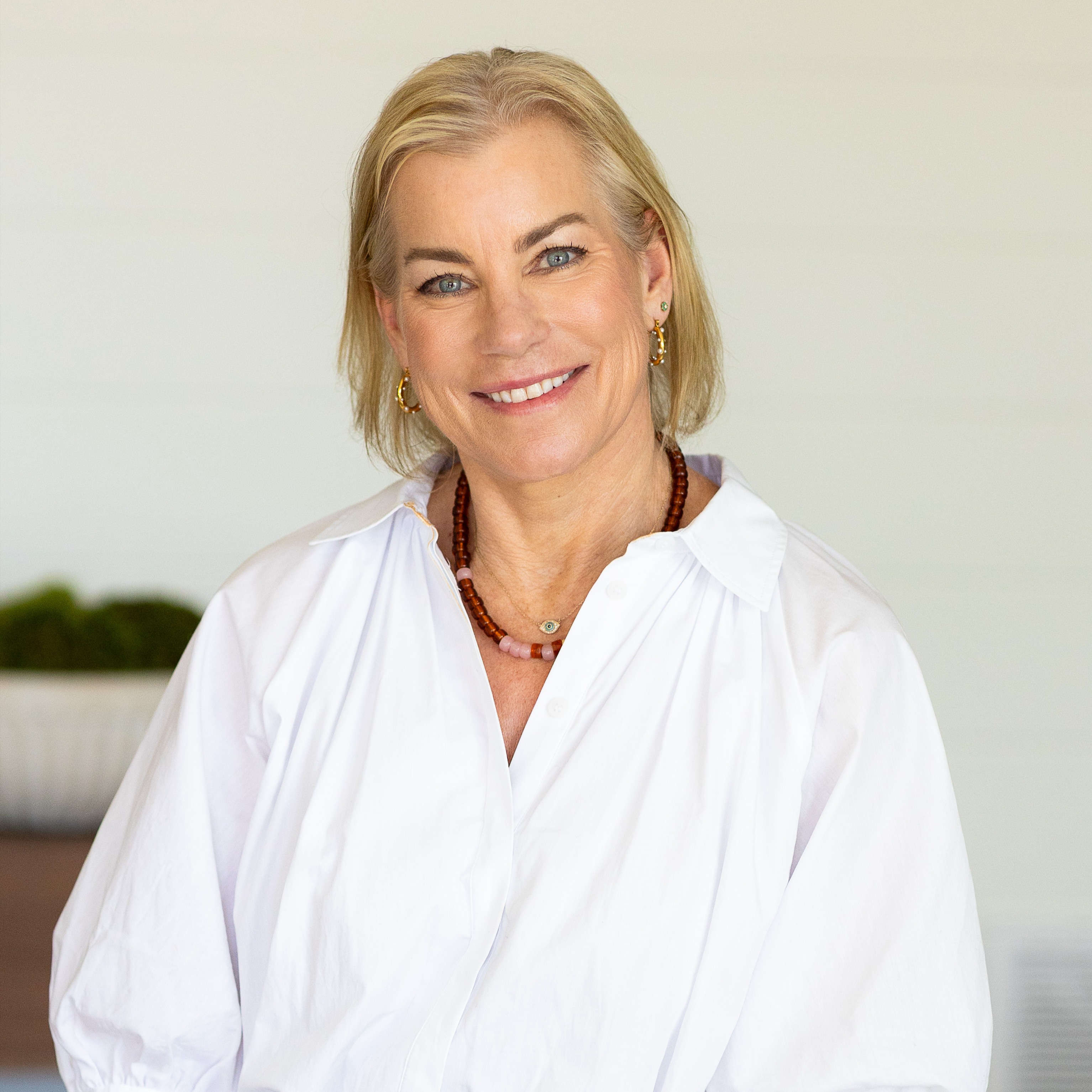 Headshot of Suzanne Hughes